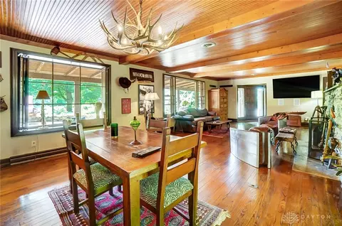 Dining - 2259 E Alex Bell Rd, Centerville, OH 45459 photo 3 of 3