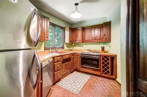 Kitchen - 2259 E Alex Bell Rd, Centerville, OH 45459 photo 1 of 6
