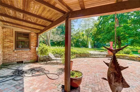 Exterior - 2259 E Alex Bell Rd, Centerville, OH 45459 photo 12 of 21