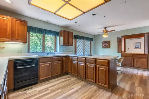 Kitchen - 8231 Rhine Way, Centerville, OH 45458 photo 3 of 6
