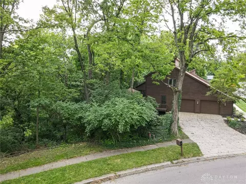 Exterior - 8231 Rhine Way, Centerville, OH 45458 photo 12 of 12