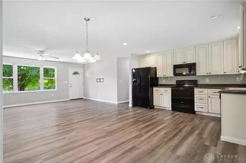 2416 Snyder Domer Rd, Springfield, OH 45502 photo 15
