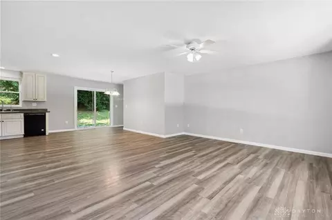 2416 Snyder Domer Rd, Springfield, OH 45502 photo 7