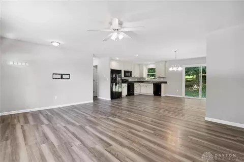 2416 Snyder Domer Rd, Springfield, OH 45502 photo 10
