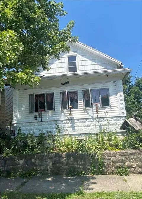 426 E 5th St, Greenville, OH 45331