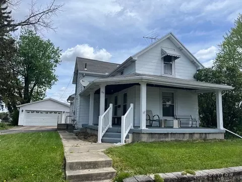 65 S Clay St, Brookville, OH 45309