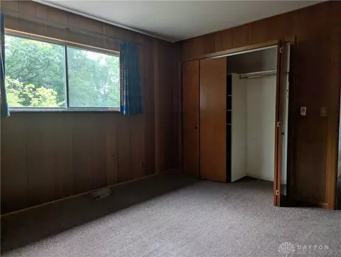 Bedroom - 2708 Woodthrush Rd, Springfield, OH 45502 photo 7 of 7