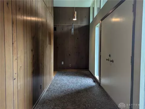 Entry Way - 2708 Woodthrush Rd, Springfield, OH 45502 photo 1 of 1