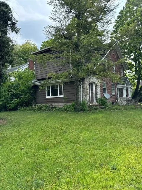 1653 Harvard Blvd, Dayton, OH 45406