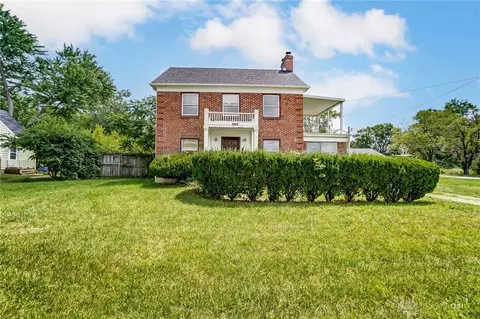 20 N Meadow Dr, Dayton, OH 45416