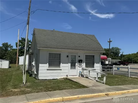 194 Cottage St, Camden, OH 45311