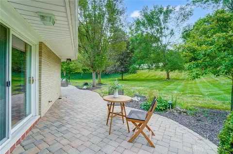 Exterior - 3140 Grist Mill Ct, Kettering, OH 45409 photo 3 of 18