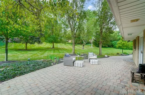 Exterior - 3140 Grist Mill Ct, Kettering, OH 45409 photo 7 of 18