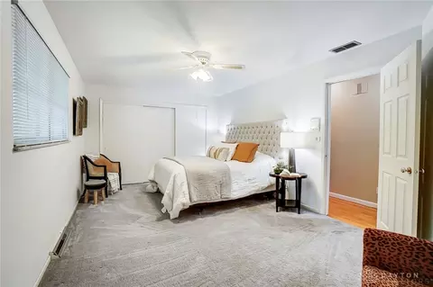Bedroom - 3140 Grist Mill Ct, Kettering, OH 45409 photo 4 of 7