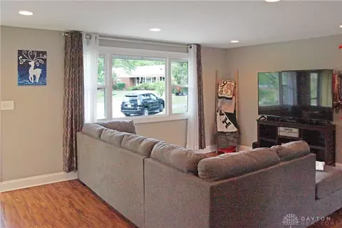 222 Tipton Ct, Centerville, OH 45458 photo 14