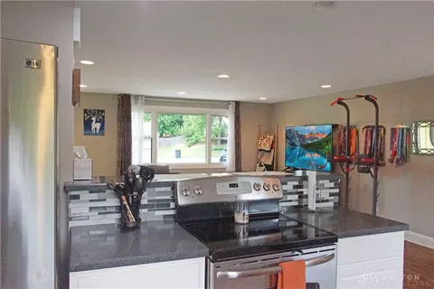 222 Tipton Ct, Centerville, OH 45458 photo 3