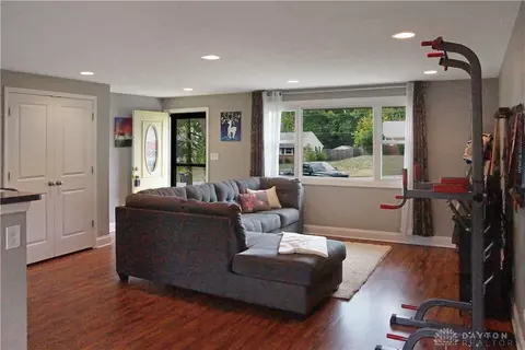 222 Tipton Ct, Centerville, OH 45458 photo 8