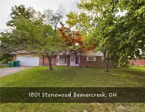 1801 Stonewood Dr, Dayton, OH 45432