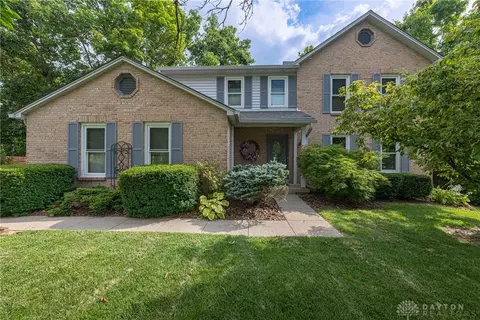 6875 Hidden Ridge Dr, West Chester Twp, OH 45069