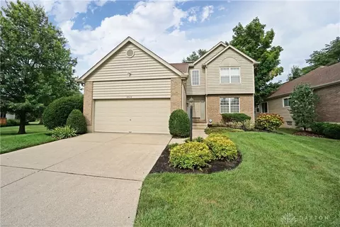 8424 Wick Ln, Maineville, OH 45039