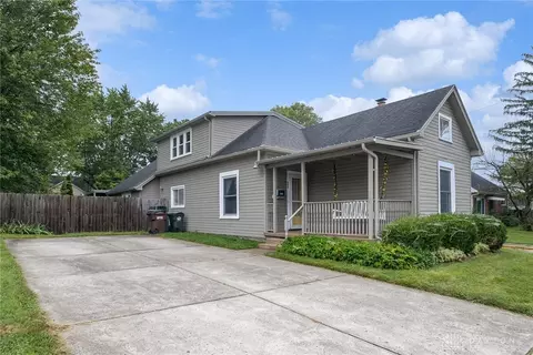 909 Chestnut St, Xenia, OH 45385
