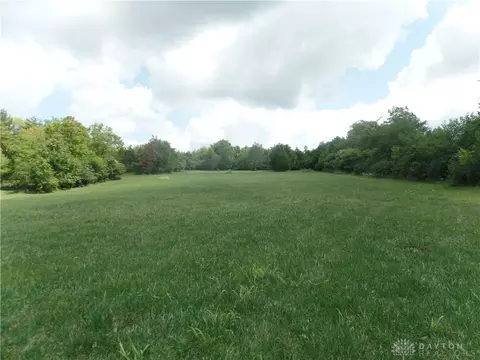 6692 Weidner Rd, Springboro, OH 45066