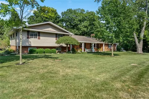 1495 Taitwood Rd, Dayton, OH 45459