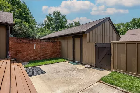 1320 Keystover Trl, Centerville, OH 45459 photo 4