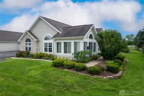 5153 Crescent Ridge Dr, Clayton, OH 45315