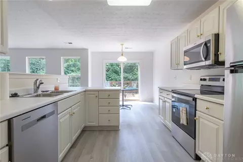 1500 Doddington Rd, Kettering, OH 45409 photo 11