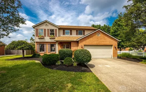 700 Heritage Dr, Trenton, OH 45067