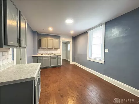 Kitchen - 423 Pershing Ave, Hamilton, OH 45011 photo 2 of 3