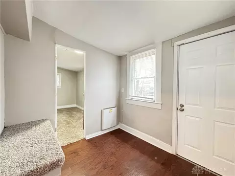 Entry Way - 423 Pershing Ave, Hamilton, OH 45011 photo 3 of 6