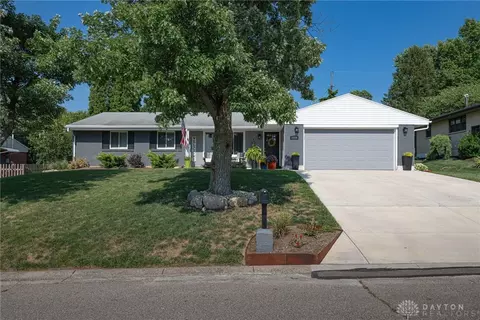 2719 Marigold Dr, Dayton, OH 45449