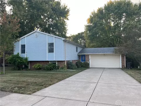 1011 Gribble Dr, Franklin, OH 45005