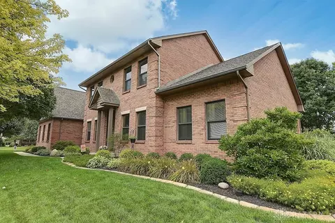 410 Pauly Dr, Clayton, OH 45315