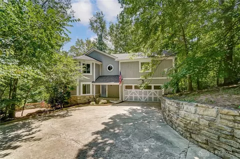 358 N Alpha Bellbrook Rd, Dayton, OH 45434
