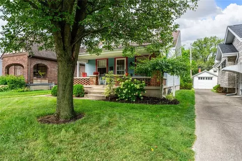 327 Shroyer Rd, Dayton, OH 45419