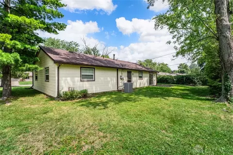 Exterior - 110 Weller Ave, Centerville, OH 45458 photo 4 of 4