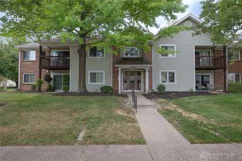 1401 Lake Pointe Way #5, Centerville, OH 45459