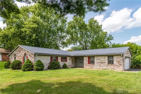 301 Wistowa Trl, Beavercreek, OH 45430