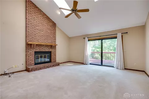 Living - 7170 Fallen Oak Trce, Dayton, OH 45459 photo 1 of 8