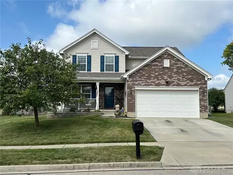 2325 Weston Dr, Fairborn, OH 45324