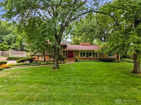 3104 Sheldon Rd, Middletown, OH 45042