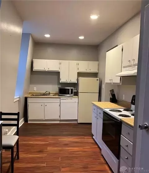 2541 Hackberry, Cincinnati, OH 45206 photo 3