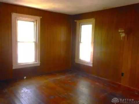 Bedroom - 616 N Murray St, Springfield, OH 45503 photo 1 of 1