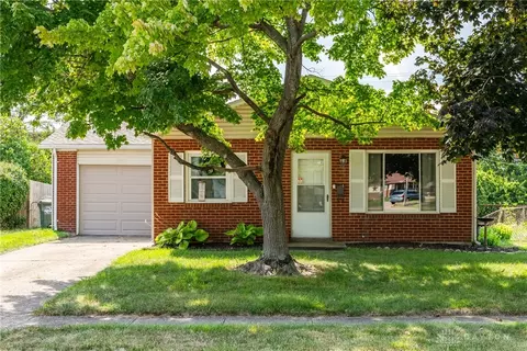 3041 Sudbury Dr, Kettering, OH 45420