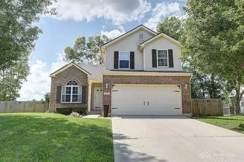 322 Sagebrush Dr, Clayton, OH 45315