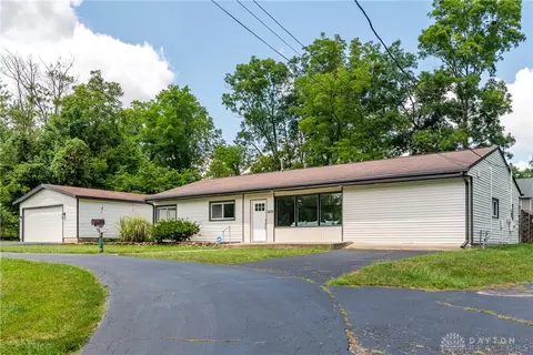 3436 Suburban Dr, Dayton, OH 45432