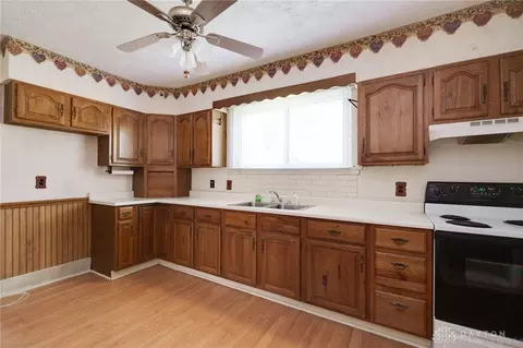 1417 Broadway St, Springfield, OH 45504 photo 11